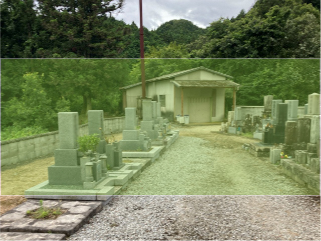 奈良にある向渕共同墓地の墓地風景