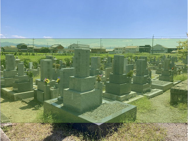 奈良にある木戸共同墓地の墓地風景