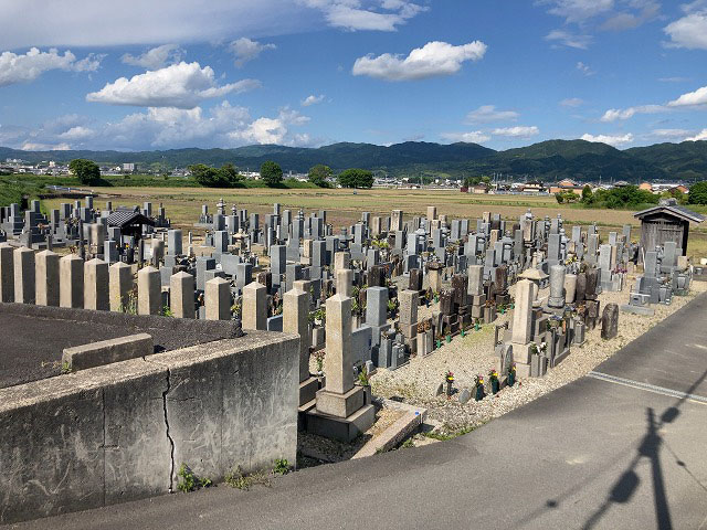 吉田町墓地（天理市）のお墓
