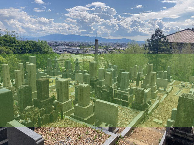 奈良にある豊井町墓地の墓地風景