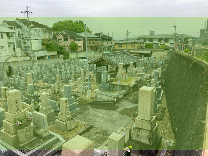 奈良にある築山共同墓地の墓地風景