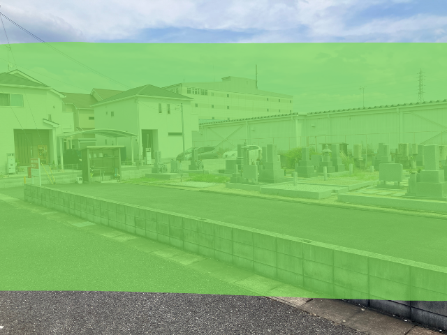 奈良にある二階堂上ノ庄墓地の墓地風景